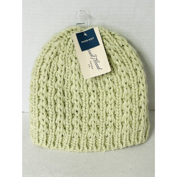 Universal Thread Women's Hand Knit Beanie Hat Lined Winter Hat - Green - Picture 1 of 6